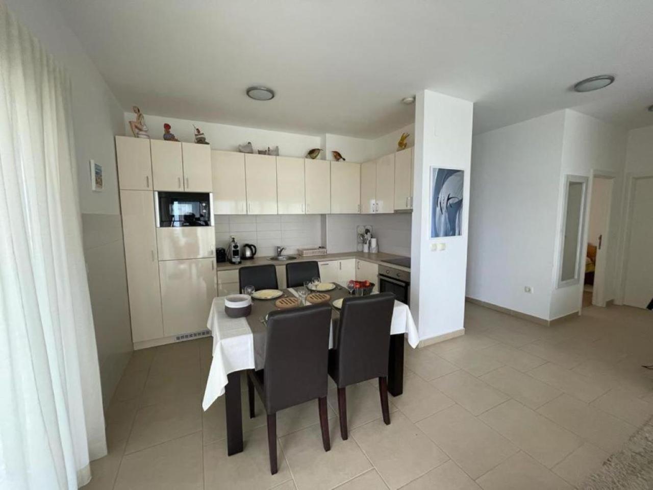 Acacia Hill Apartment C01 Without Pool Дженовичи Экстерьер фото